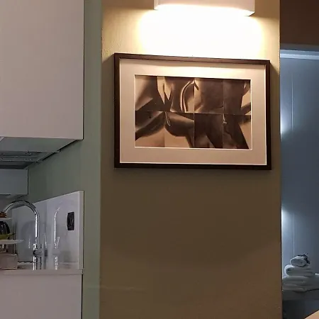 아파트 Chocolat La Mairie 오메그나